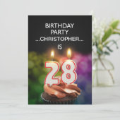 Invitation Ajouter un nom, fête du 28e anniversaire Invitatio (Debout devant)