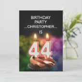 Invitation Ajouter un nom, fête du 44e anniversaire Invitatio (Debout devant)