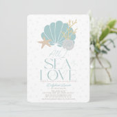 Invitation All I Sea is Love Blue Seashell Bridal Shower (Debout devant)