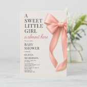 Invitation All in One Sweet Little Girl Bow Baby Shower (Debout devant)