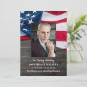 Invitation American Flag Vétéran Military Celebration Of Life (Debout devant)