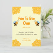 Invitation Amusant À Bee Bumble Bee Anniversaire (Debout devant)