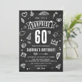 Invitation Amusants Chalkboard Doodle Surprise 60e anniversai (Debout devant)