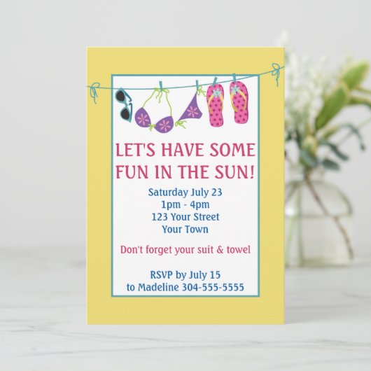 Invitation Amusez-Vous Dans Le Soleil Pool Fête Anniversaire (Debout devant)