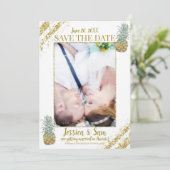 Invitation Ananas Pailletés Tropicaux Enregistrer la Date Pho (Debout devant)