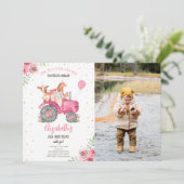 Invitation Animaux de la ferme Tracteur rose photo (Debout devant)