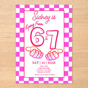Invitation anniversaire 6 à 7 ans avec damier sur