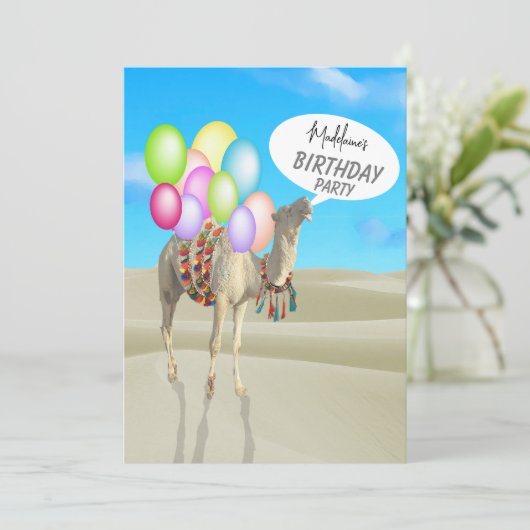 Invitation Anniversaire Amusement Désert Camel Ballons coloré (Debout devant)