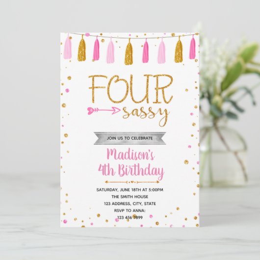 Invitation Anniversaire de 4 ans sassy (Debout devant)