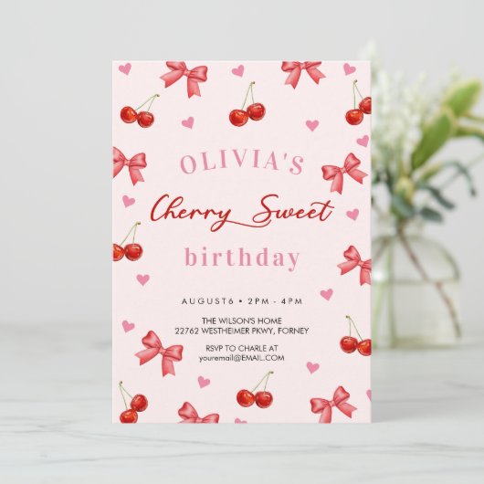 Invitation Anniversaire de Cherry Bow (Debout devant)