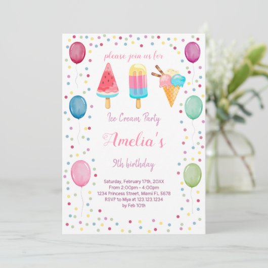 Invitation anniversaire de crème glacée (Debout devant)