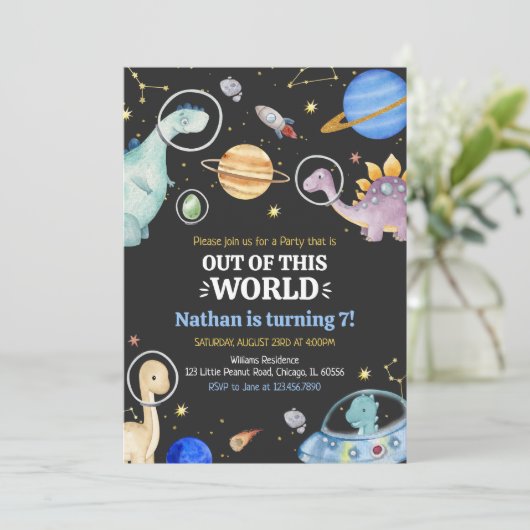 Invitation Anniversaire de Dinosaur (Debout devant)