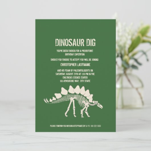 Invitation Anniversaire de Dinosaur (Debout devant)