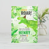 Invitation Anniversaire de dinosaure qui piétine, mâche et ru (Debout devant)