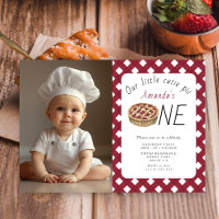 Anniversaire de enfant à tarte à petite coupe aqua