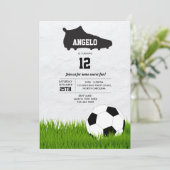 Invitation Anniversaire de enfant de balle de sport de footba (Debout devant)