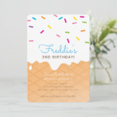 Invitation ANNIVERSAIRE DE ENFANT PARTY glaces cône bleu arro (Debout devant)