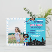 Invitation Anniversaire de enfant Superhero de filles bleues (Debout devant)