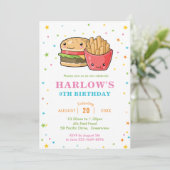 Invitation Anniversaire de Kawaii Cute, Fille du Burger Party (Debout devant)