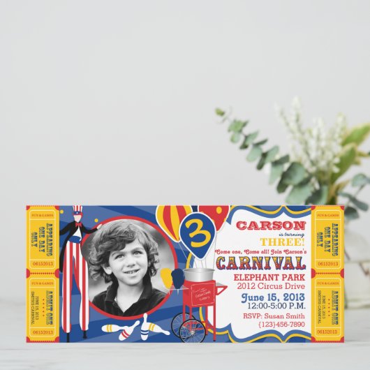 Invitation Anniversaire de marcheur d'échasse de cirque de (Debout devant)