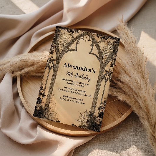 Invitation Anniversaire de Minuit sous une Arche Gothique