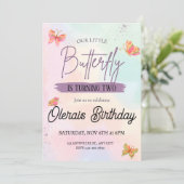 Invitation anniversaire de papillon rose (Debout devant)