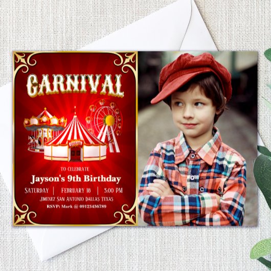 Invitation Anniversaire du Carnaval vintage avec paysage phot