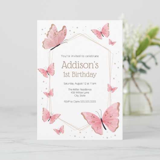 Invitation Anniversaire du papillon rose (Debout devant)
