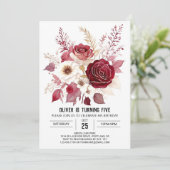 Invitation Anniversaire floral de Bourgogne Fleur sauvage (Debout devant)