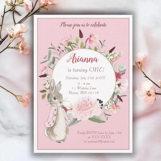 Invitation Anniversaire floral de lapin rose classique
