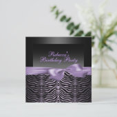 Invitation anniversaire noir et violet zèbre pour (Debout devant)