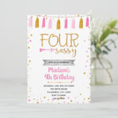Invitation Anniversaire quatre ans sassy (Debout devant)