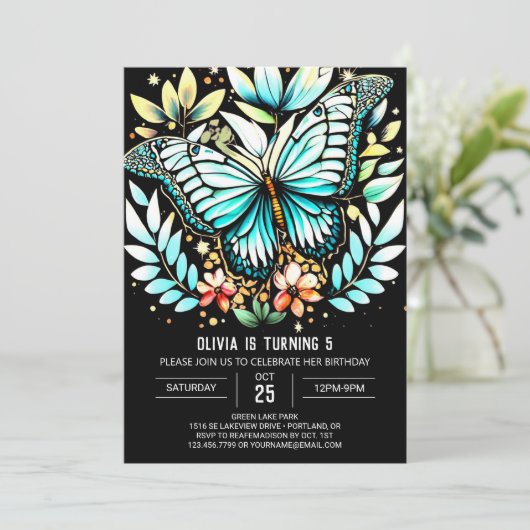 Invitation Anniversaire vert de Sage moderne (Debout devant)