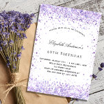 Invitation Anniversaire violet lavande parties scintillant sc<br><div class="desc">Pour une soirée élégante de 40ème anniversaire (ou tout âge). Un arrière - plan blanc chic à l'avant. Décoré avec parties scintillant en faux violet. Personnalisez et ajoutez un nom et des détails du parti. Le nom est écrit avec un script de style manuscrit Retour : arrière - plan violet....</div>