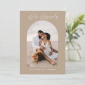 Invitation Annonce de fiançailles de mariage avec code QR de (Debout devant)