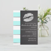 Invitation Aqua Blue & Blanc Faux Argent Lèvres Baiser Fête (Debout devant)
