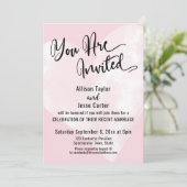 Invitation Aquarelle Blanche Coeur Pastel Rose Vous Êtes Invi (Debout devant)