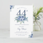 Invitation Aquarelle Bleu Dusty Floral 44e Anniversaire Chic (Debout devant)