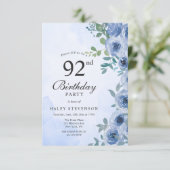 Invitation Aquarelle bleu Dusty Floral Chic 92e anniversaire (Debout devant)
