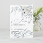 Invitation Aquarelle d'anniversaire Pale Dusty Bleu Floral (Debout devant)