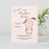 Invitation Aquarelle de lapin rose C'est un Baby shower de fi (Debout devant)