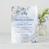 Invitation Aquarelle fleurs bleues eucalyptus Quinceañera (Debout devant)