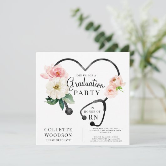 Invitation Aquarelle Floral Nurse Graduation (Debout devant)
