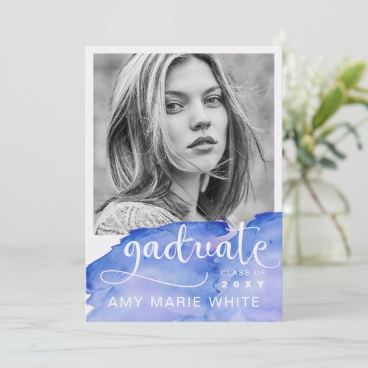 Invitation Aquarelle Moderne Design Script Photo Graduation (Debout devant)