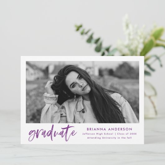 Invitation Aquarelle Purple Brush Script Graduation Party (Debout devant)