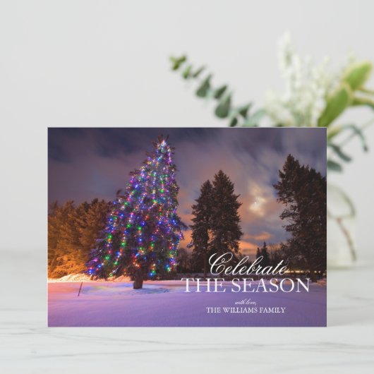 Invitation Arbre de Noël enneigé avec lumières à Dusk (Debout devant)