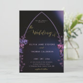Invitation Arc gothique Moody violet Rose Chic Floral Mariage (Debout devant)