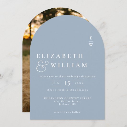 Invitation Arc Mariage photo Dusty Blue Elegant Monogram (Devant / Derrière)