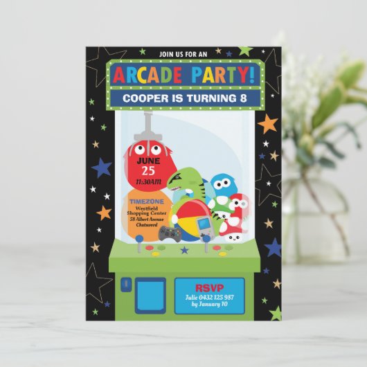 Invitation Arcade Anniversaire Jeu vidéo Garçon (Debout devant)