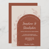 Invitation Arche de mariage florale moderne en terre cuite or (Devant / Derrière)